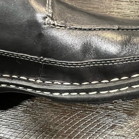 New in box Steve Madden Menlow black loafers with detailed white stitching, 9.5. - Picture 6 of 16